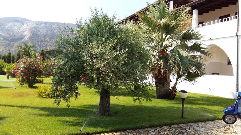 Hotel Garden Vulcano  Bagian luar foto